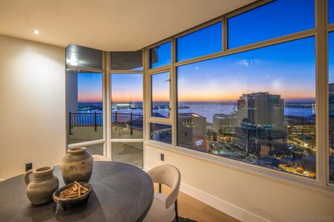 Tiny photo for 700 W Harbor #2101, San Diego, CA 92101 (MLS # 250038131)