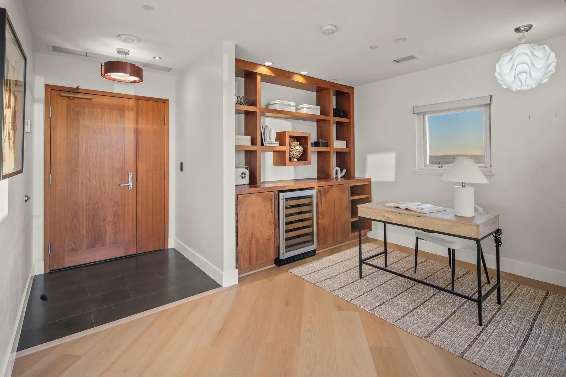 700 W Harbor 2101