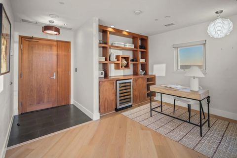 Tiny photo for 700 W Harbor #2101, San Diego, CA 92101 (MLS # 250038131)