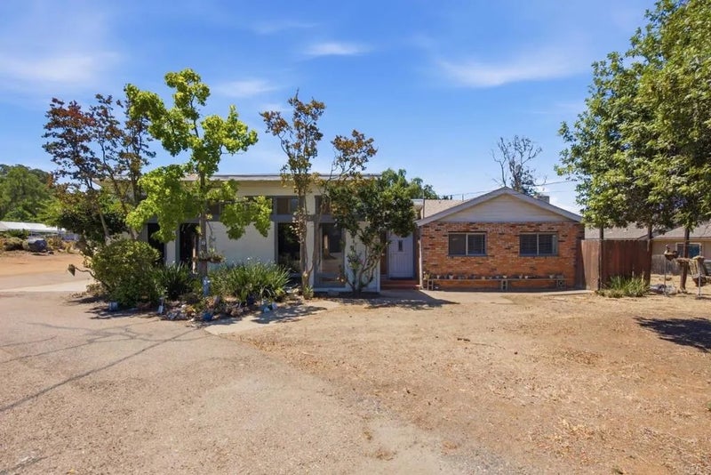 14037 Proctor Valley Rd