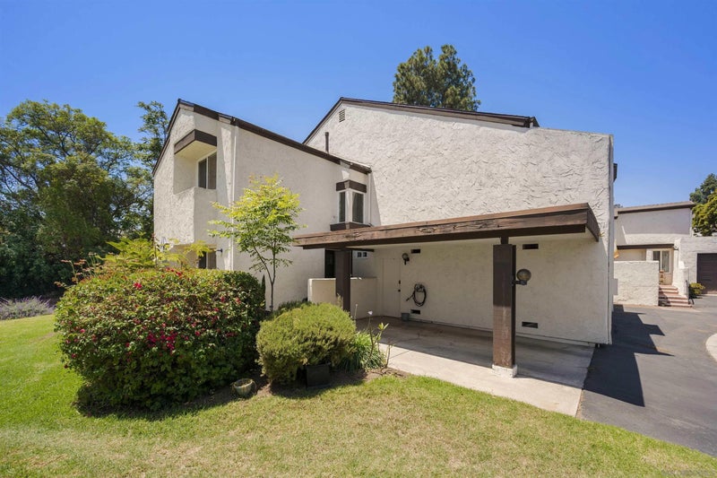 1311 Hawk Lane