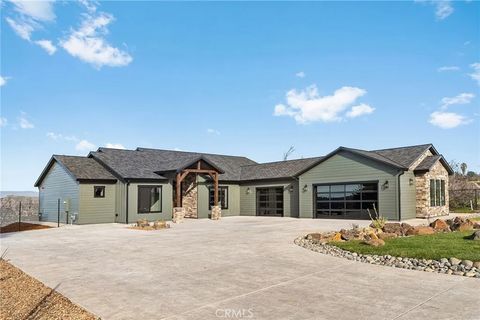 Photo of 163 Valley Ridge Drive, Paradise, CA 95969 (MLS # SN26000874)