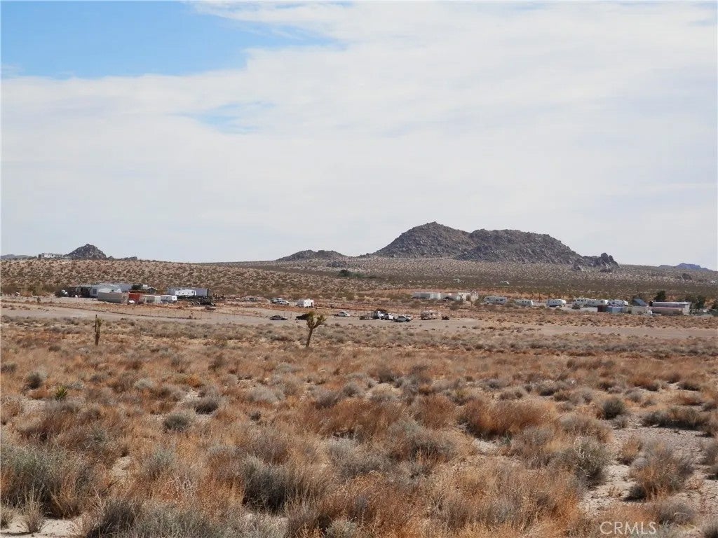 Photo of 0 N O Old Woman Spring, Lucerne Valley, CA 92356 (MLS # PW26190508)