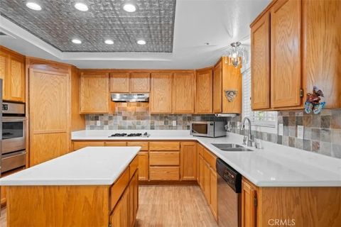 Tiny photo for 1585 Linnet Rd, Wrightwood, CA 92397 (MLS # HD25238089)