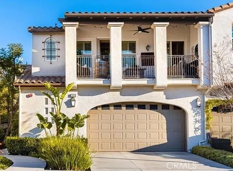 Photo of 18951 Kentucky Downs Ln, Yorba Linda, CA 92886 (MLS # TR26052790)