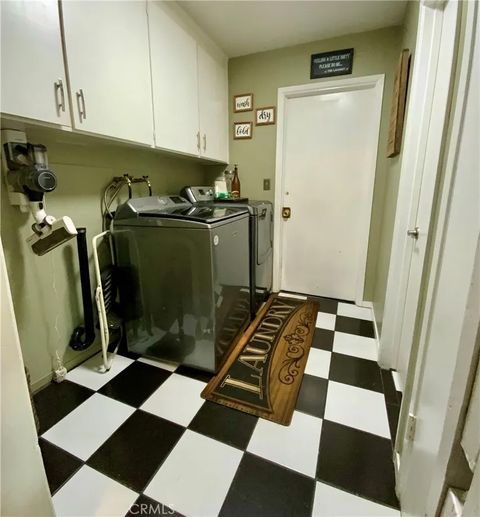 Tiny photo for 48833 Rock Point Road, Oakhurst, CA 93644 (MLS # FR25274002)