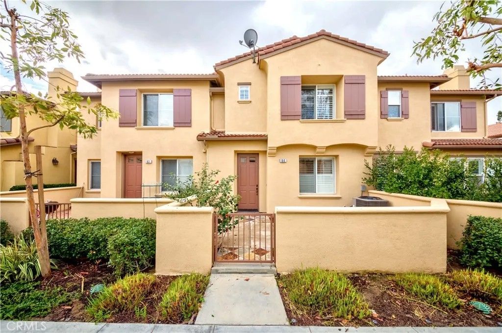 Photo of 84 Topaz, Irvine, CA 92602 (MLS # PW25236801)