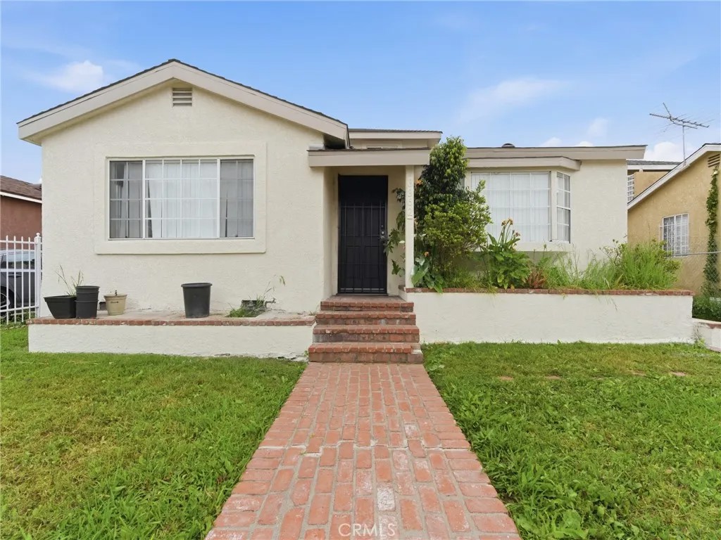 3362-3362 1/2 W 134th Street