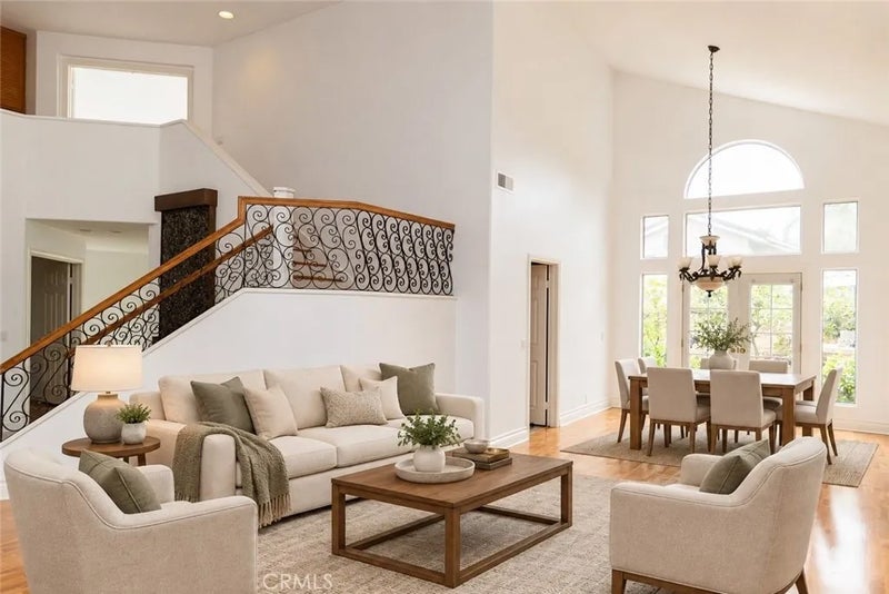 13382 S Presidio