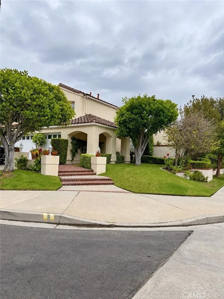 13382 S Presidio