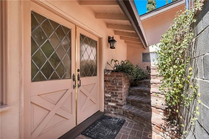 5346 Elvira Road