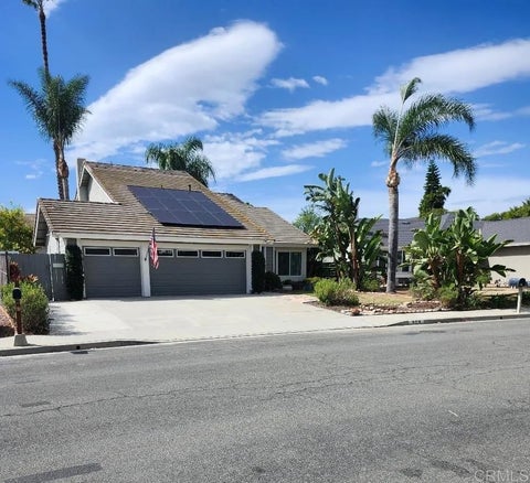 Photo of 929 Goleta St, Oceanside, CA 92057 (MLS # NDP2609653)