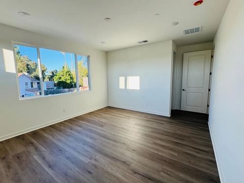 Tiny photo for 7636 Acama Street, San Diego, CA 92126 (MLS # NDP2510473)