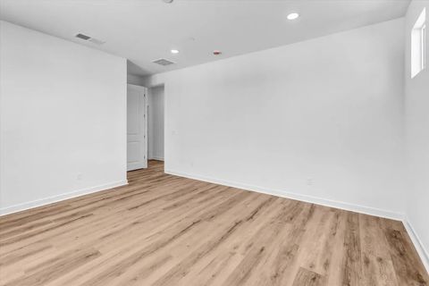 Tiny photo for 7636 Acama Street, San Diego, CA 92126 (MLS # NDP2510473)