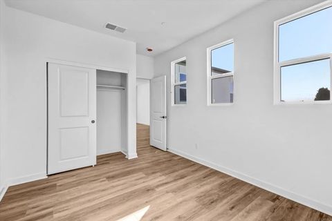 Tiny photo for 7636 Acama Street, San Diego, CA 92126 (MLS # NDP2510473)