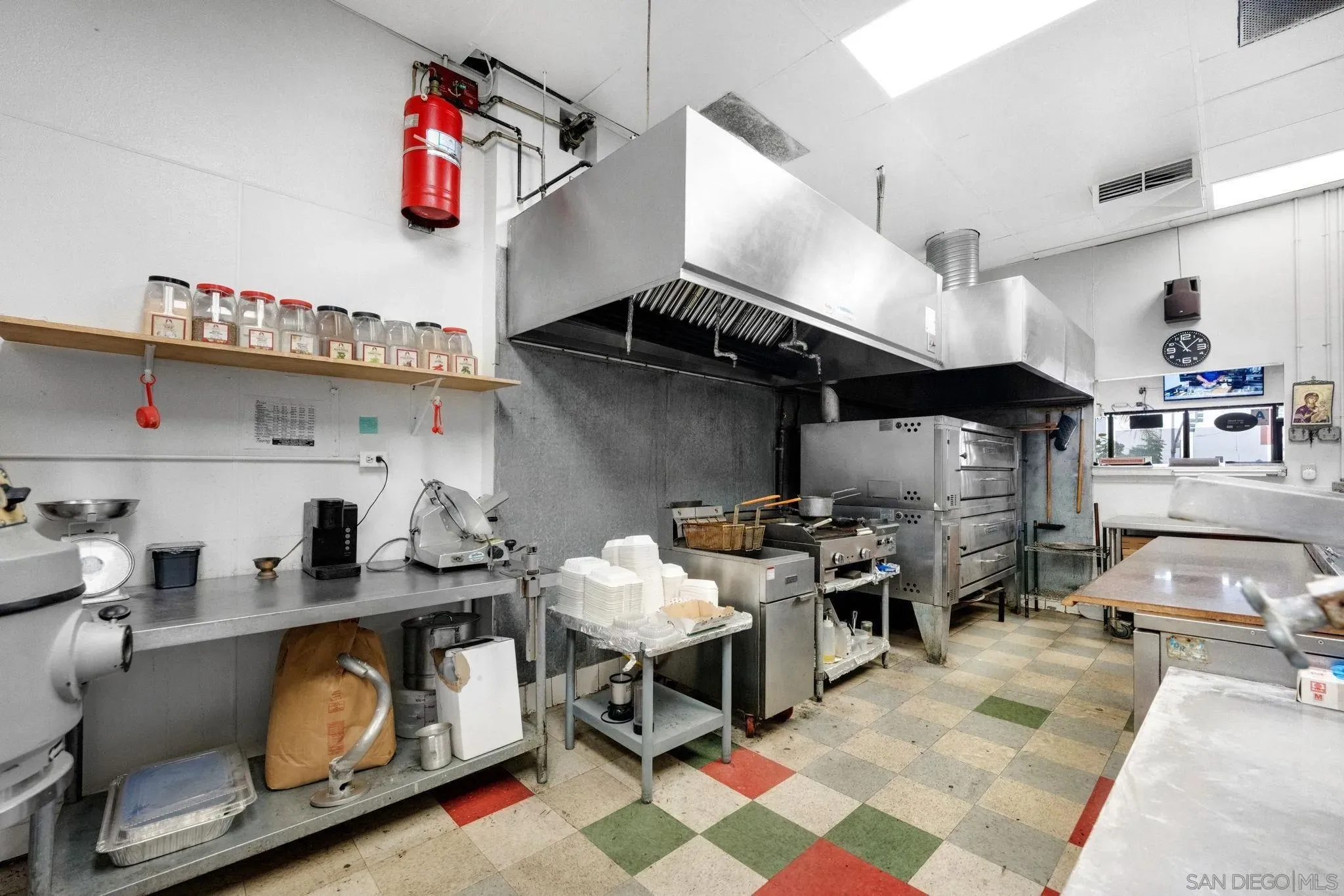 Chula Vista, California 91911, United States, ,Commercial,Active,215444