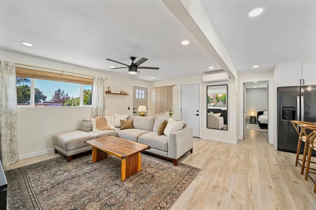 1789 Knapp Drive