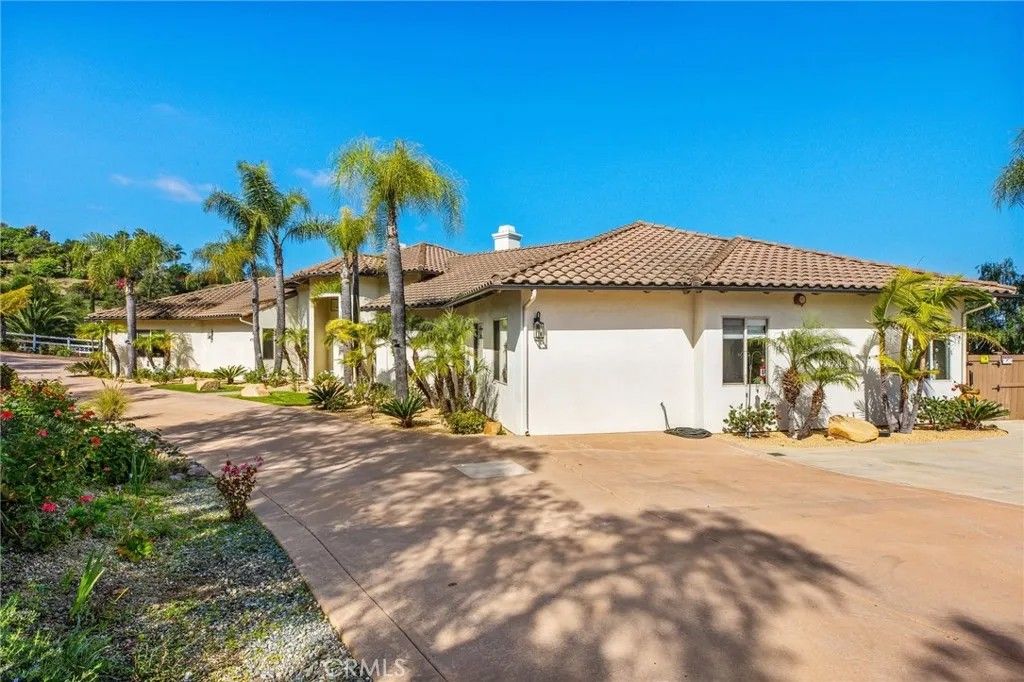 Photo of 4709 Briana Court, Fallbrook, CA 92028 (MLS # SW26040445)