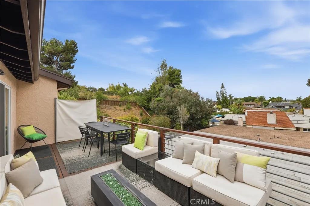 Photo of 2845 Cazadero DR, Carlsbad, CA 92009 (MLS # IV26138024)