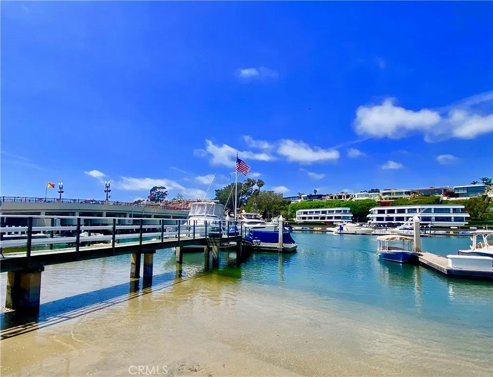 1407 N Bay Front East