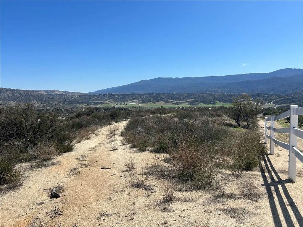 Photo of 0 Apn 581030029, Aguanga, CA 92536 (MLS # SW25129224)