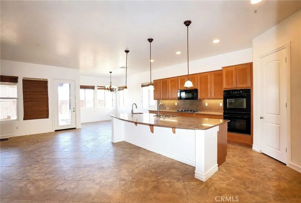 Photo of 1505 Willow Pl, Banning, CA 92220 (MLS # AR26017294)