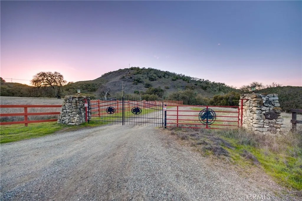 11315 Nacimiento Lake Drive