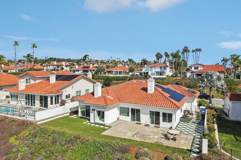 Photo of 4505 Coastline Ave, Carlsbad, CA 92008 (MLS # 260004065)