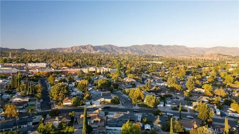 Tiny photo for 16870 Tulsa, Granada Hills, CA 91344 (MLS # GD25248651)