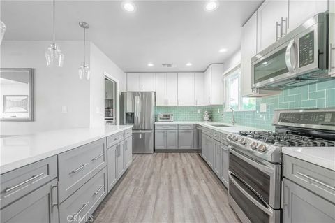 Tiny photo for 16870 Tulsa, Granada Hills, CA 91344 (MLS # GD25248651)