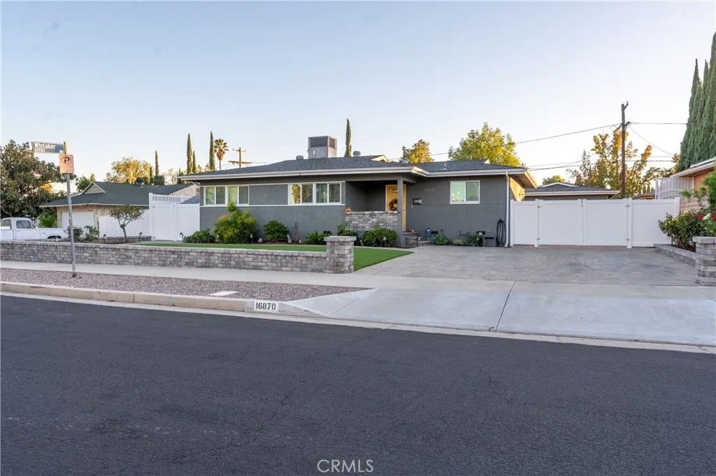 Photo of 16870 Tulsa, Granada Hills, CA 91344 (MLS # GD25248651)