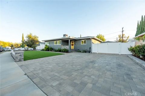 Tiny photo for 16870 Tulsa, Granada Hills, CA 91344 (MLS # GD25248651)