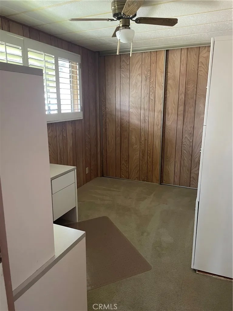 5200 Irvine Boulevard 190