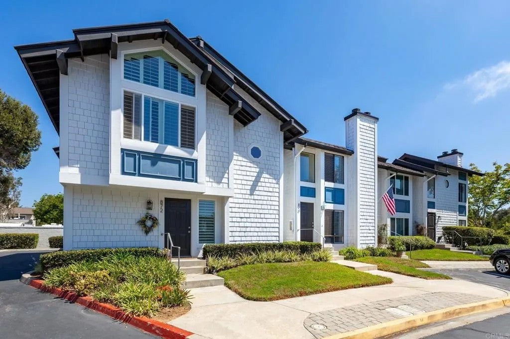 Photo of 874 Marigold Court, Carlsbad, CA 92011 (MLS # NDP2608105)