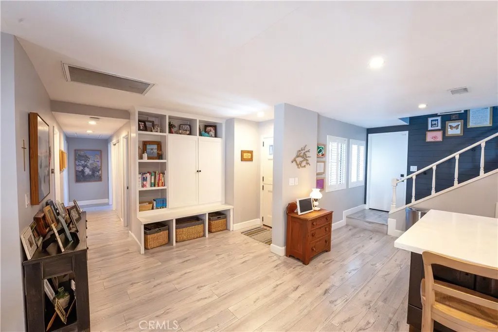3104 Taft Way