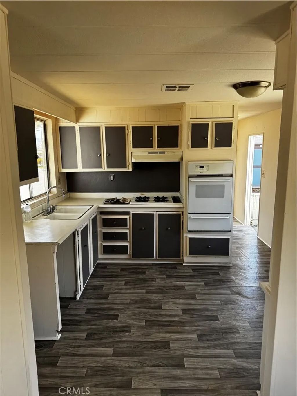 Photo of 20683 Waalew Rd, Apple Valley, CA 92307 (MLS # HD25278060)