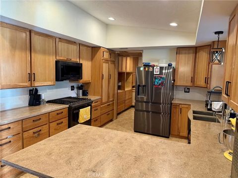 Tiny photo for 14868 Orange St, Hesperia, CA 92345 (MLS # HD25240288)