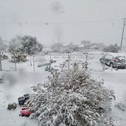 Photo of 9030 Green Rd, Pinon Hills, CA 92372 (MLS # HD26056498)