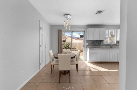Tiny photo for 6070 Baileya, 29 Palms, CA 92277 (MLS # DW25244054)