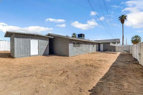 Tiny photo for 6070 Baileya, 29 Palms, CA 92277 (MLS # DW25244054)