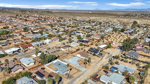 Tiny photo for 6070 Baileya, 29 Palms, CA 92277 (MLS # DW25244054)