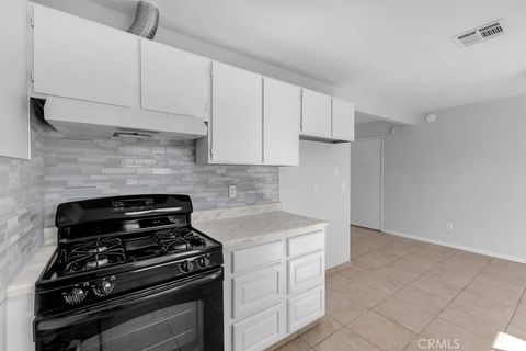 Tiny photo for 6070 Baileya, 29 Palms, CA 92277 (MLS # DW25244054)