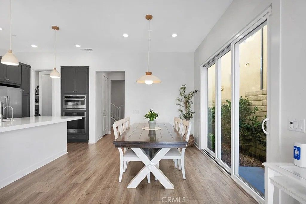 Photo of 27238 Red Willow Court, Valencia, CA 91381 (MLS # SR26010861)