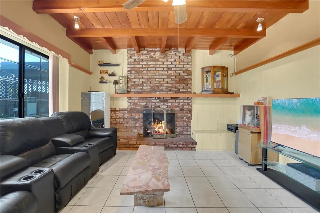 806 W 132nd