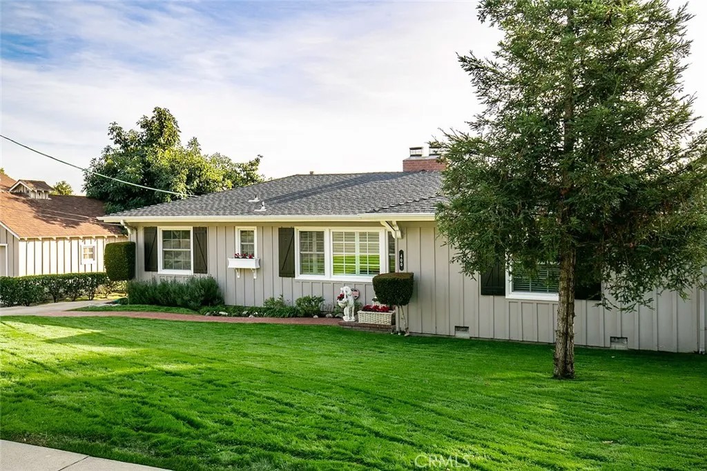 400 W Highland Avenue