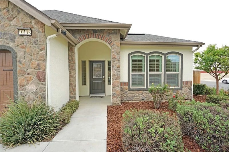 10118 Alondra Dr