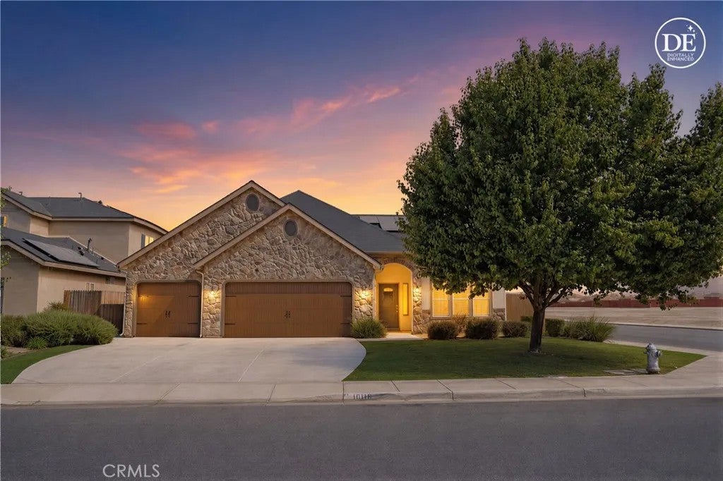 10118 Alondra Dr