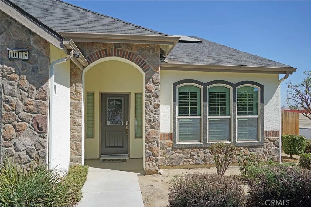 10118 Alondra Dr