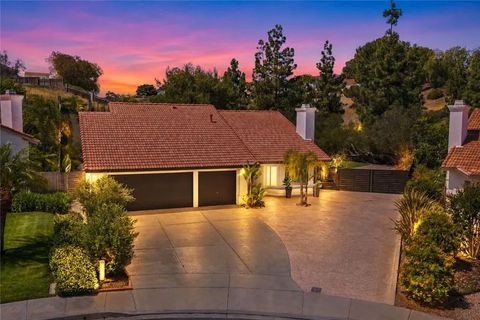 Photo of 5006 Sunrose Court, Oceanside, CA 92056 (MLS # SW26070906)