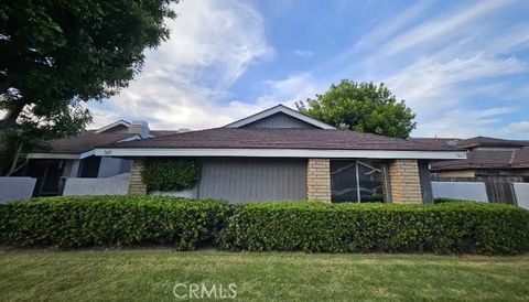 Photo of 3607 W Park Central Ave, Orange, CA 92868 (MLS # NP25276217)